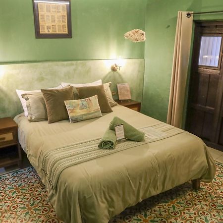 メリダ Kuka Y Letras Bed & Breakfast エクステリア 写真